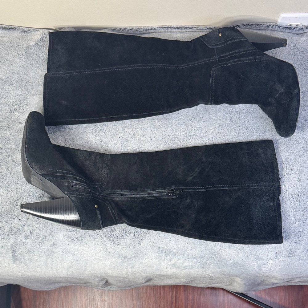 Jessica Simpson JS-Virnica2 Black Suede Knee High Cone Heel Boots - Size 7